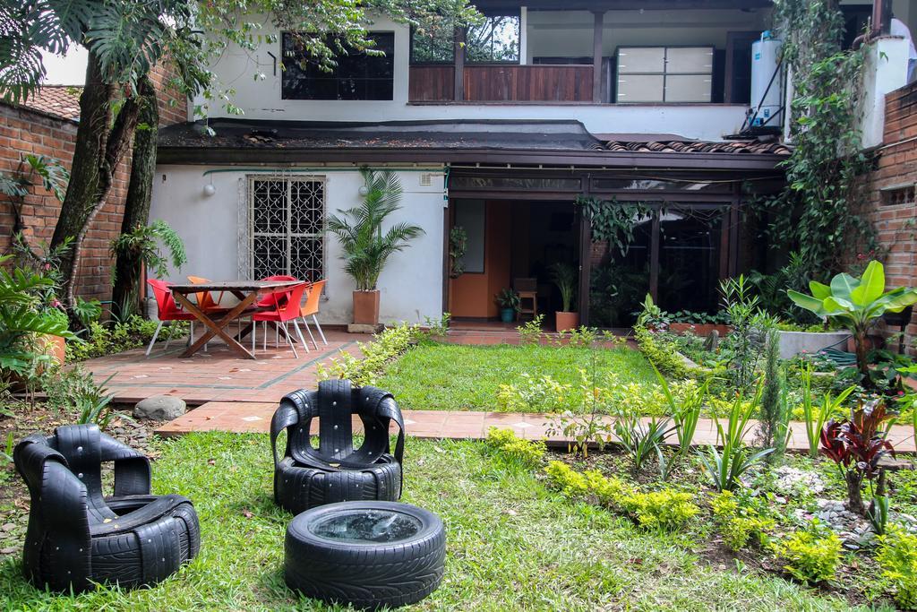 Poblado Park Guest House Medellín Exterior foto