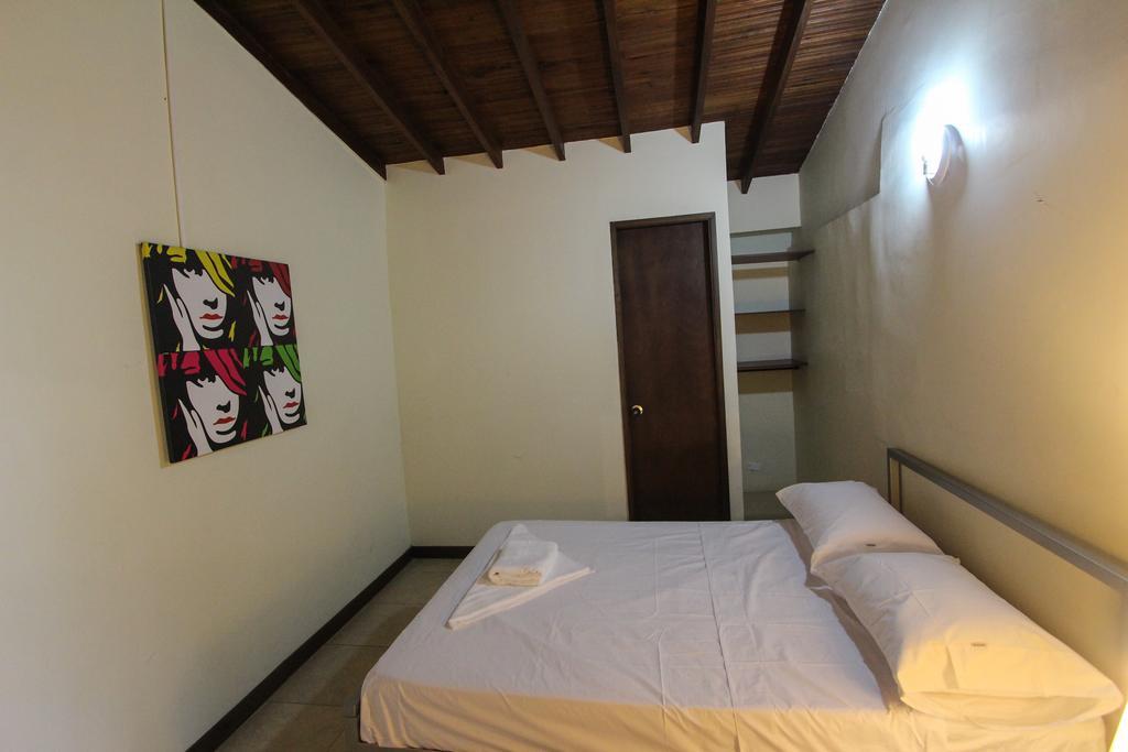 Poblado Park Guest House Medellín Exterior foto